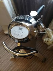 -新生植发·植养护一体