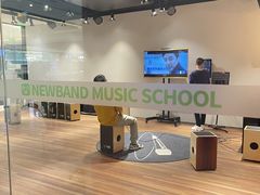 -牛班音乐学校(晶融汇购物中心店)