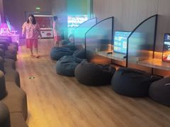 -涨巢·潮玩水疗局