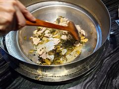 -老船舫·现做活鲜鱼馆(东郊记忆店)