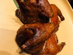 烤乳鸽-新天世纪中餐厅