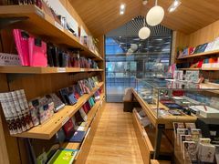 -百新书局(尚悦湾店)