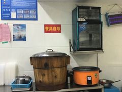 自助取餐区-广达眼镜炖罐(广达店)