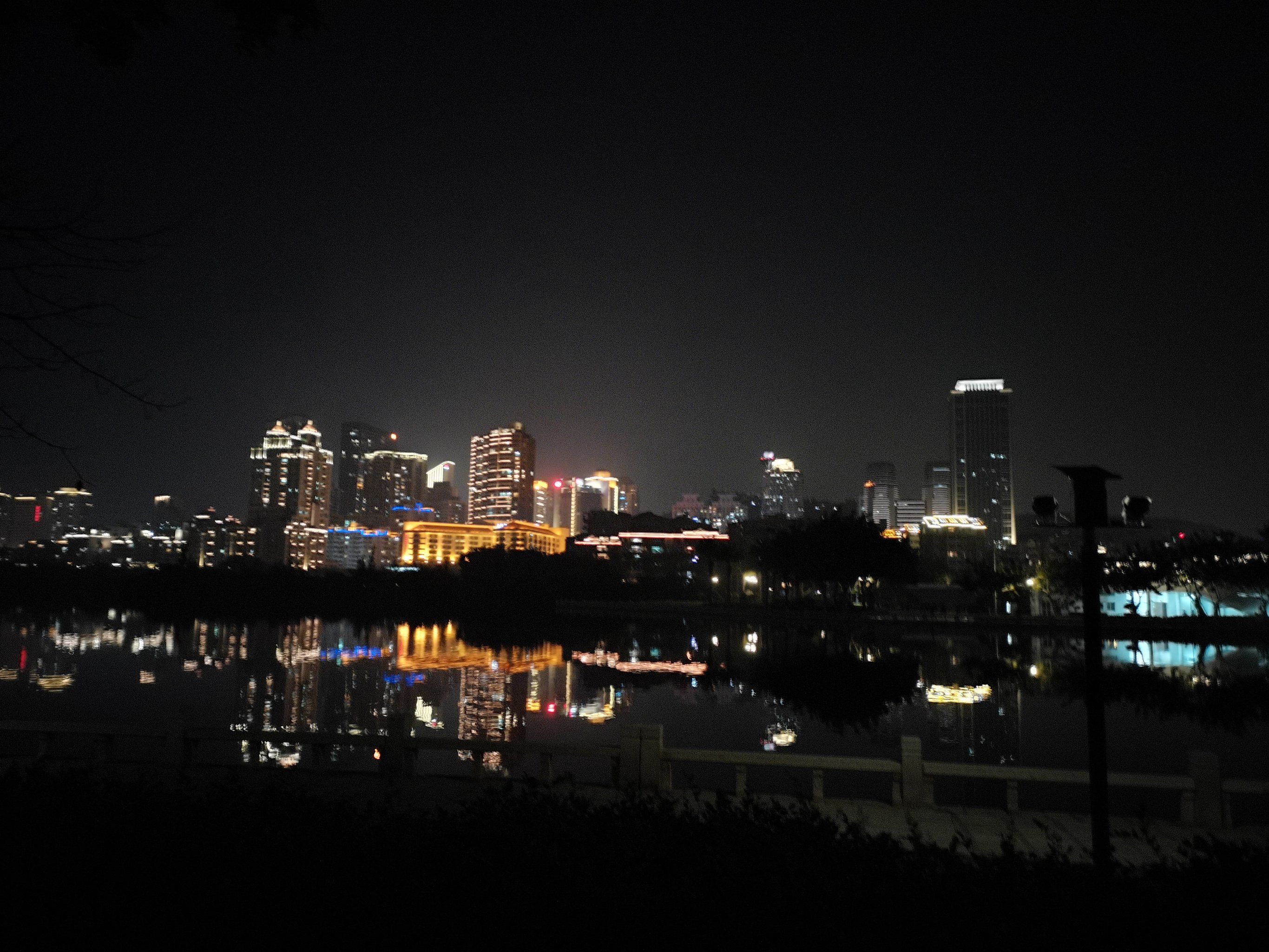 夜逛厦门筼筜湖