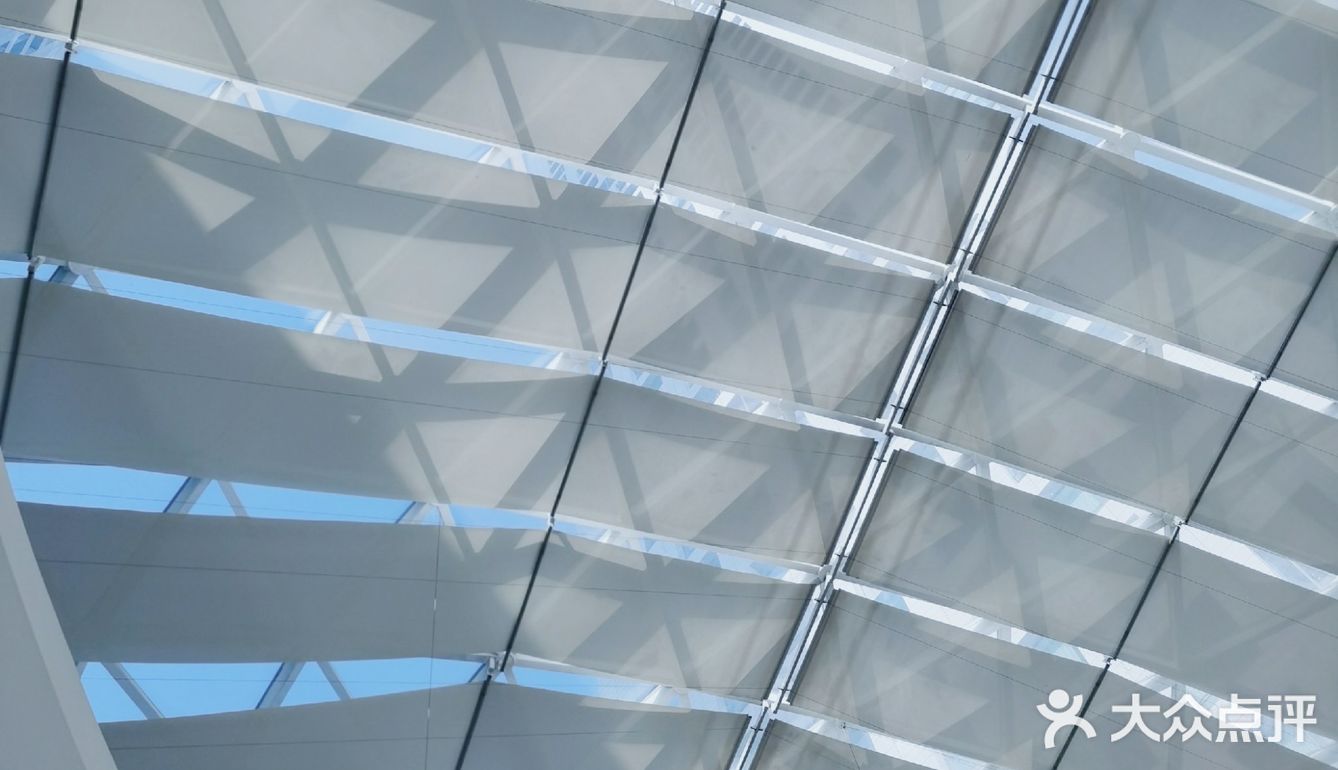 购物｜这么好逛的商场居然没有人[偷笑][偷笑]