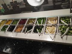 有机沙拉吧-So Lounge索兰至餐厅(蓝色港湾店)