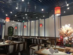 -尚尚仙·酸汤猪手·猪肚鸡火锅(华联万柳购物中心店)