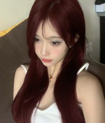 -安蒂护肤造型