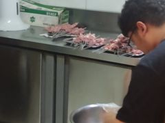 -清真吴记门钉肉饼·喜多利