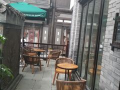 露天位-星巴克臻选(成都宽窄巷子店)