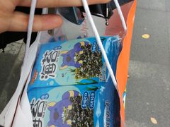 -来伊份(星湖街店)