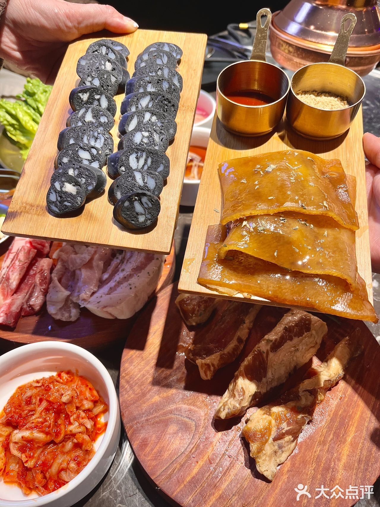 纯韩式口味，却也意外的好吃～店子就在汉江创业园二楼