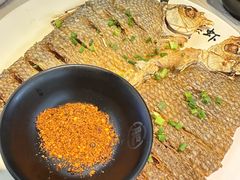 -肥肥虾庄·金牌油焖大虾(沙湖店)