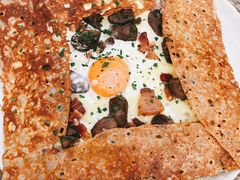 鸡蛋蘑菇熏肉荞麦可丽饼-RAC BAR(安福路店)