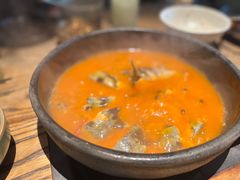 酸汤鱼-毛辣果·酸