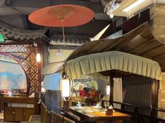 -忆江南·金鹏船宴