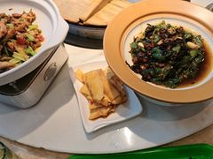 -陈大锅·岳阳鱼馆·地道岳阳菜(美食街店)