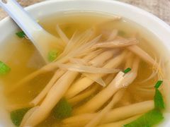 -猪脚洪隆江猪脚饭