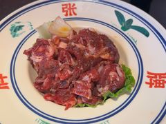 -张牌牌·东北烤肉小吃市集(金楠天街店)