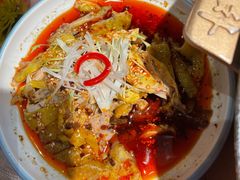 -山城外·非遗酸菜鱼(蜀都万达店)