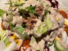 金枪鱼蔬菜沙拉-半秋山西餐厅(宜昌大洋店)