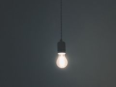 -胶囊画廊
