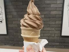 -麦当劳(中唱大厦店)