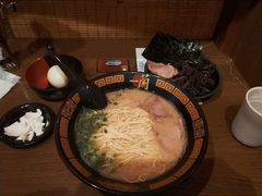 -一兰拉面(新宿中央东口店)