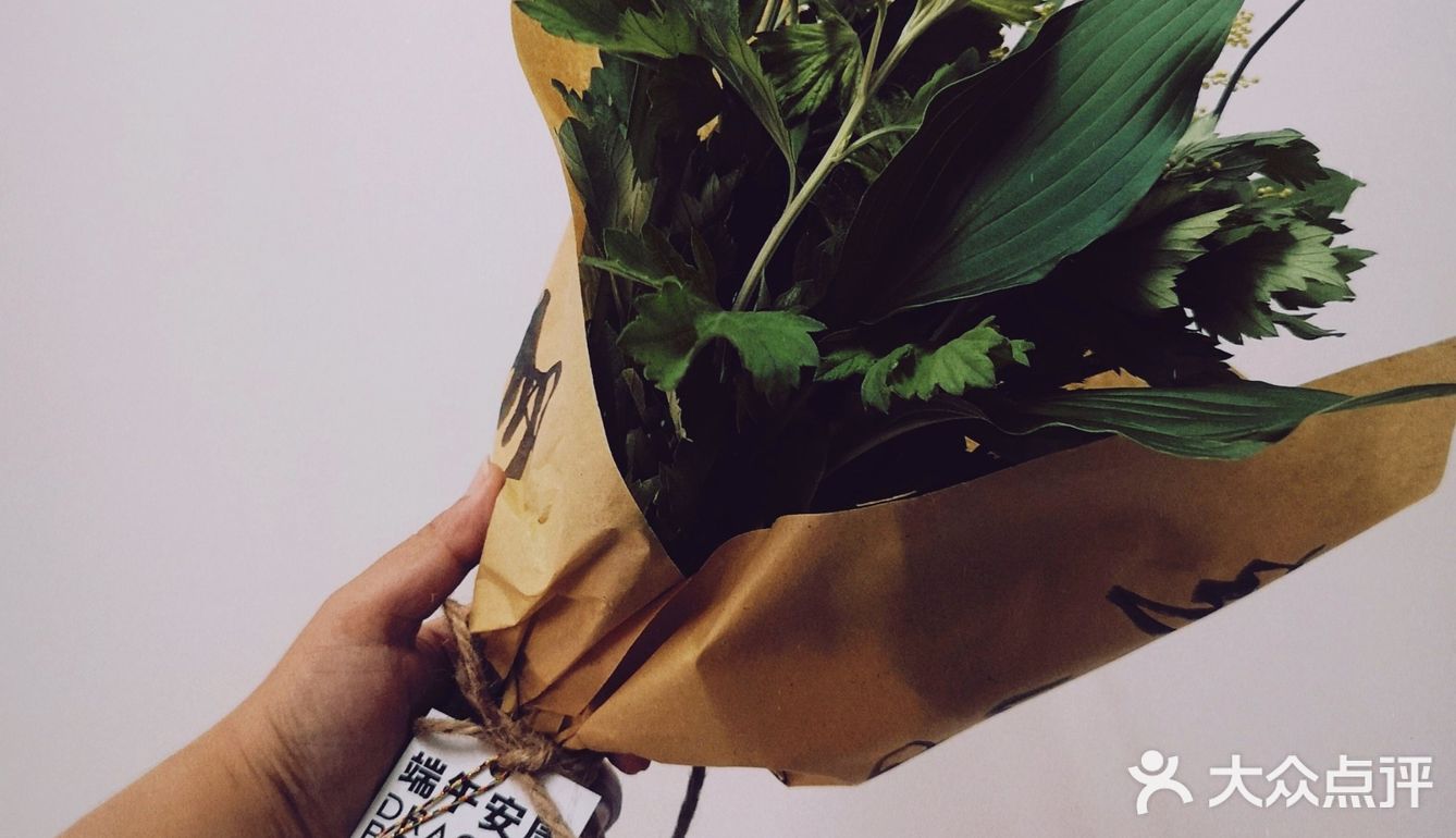 保定 | 洋气又好看的端午限定花束