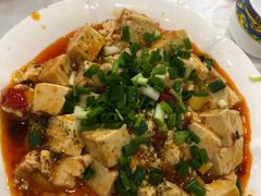 -乡土特色.冷锅鱼.牦牛肉汤锅