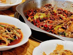 东北拉皮-安诚居干锅鸭头(八角店)