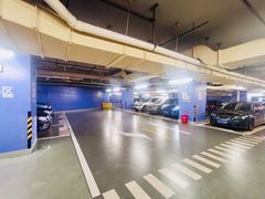 -上海来福士广场-停车场