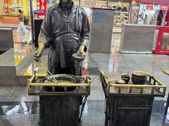 -黄兴南路步行商业街