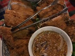 -卷心菜和避孕套餐厅(Pattaya)
