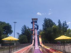-欢乐水魔方水世界