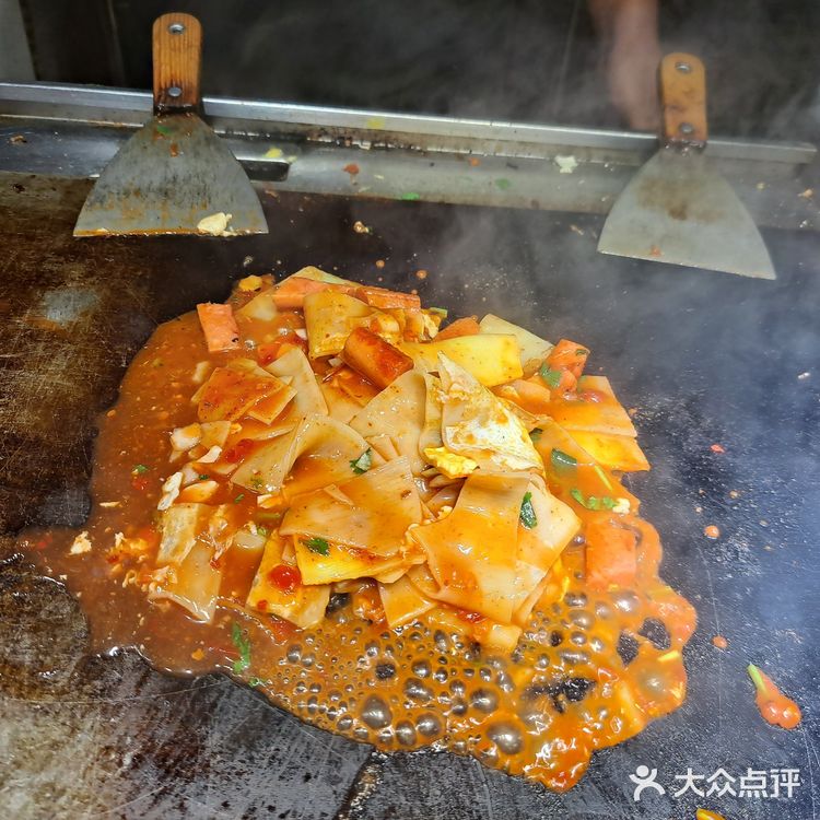 韩式考冷面（地址:胜利街与五一路东北角）