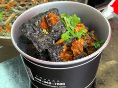 黑色经典臭豆腐-黑色经典臭豆腐·湖南特产(步行街店)