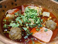 -成都你六姐·牛肉冒菜(信泰中心商场店)