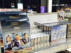 -中免(澳门机场免税店)