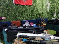-兵魂·室内真人CS枪战俱乐部·团建·军事轰趴馆