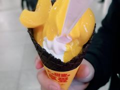 -麦当劳(汉口火车站候车室店)