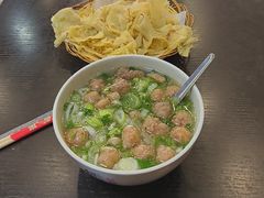 -何胖子丸子汤(南海街店)