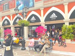 -佛罗伦萨小镇广佛名品奥特莱斯(疏港路店)