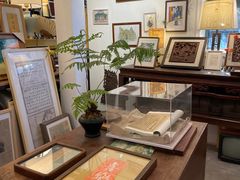 -邊城書店