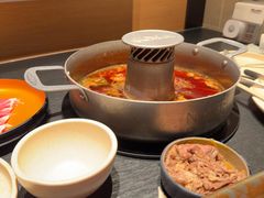 -瑞虹新天地月亮湾