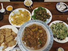 -巧婆婆特色东北菜·铁锅炖