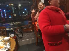 -小天鹅火锅·一线江景洪鼎旗舰店(洪崖洞店)