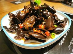 -山城外·非遗酸菜鱼(财富中心店)