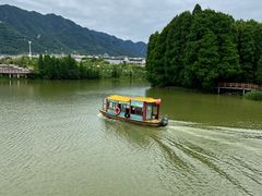 -星湖旅游景区七星岩