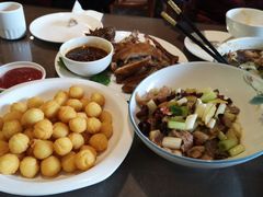 -湖泉水云间餐厅·弥勒地道菜(B座店)